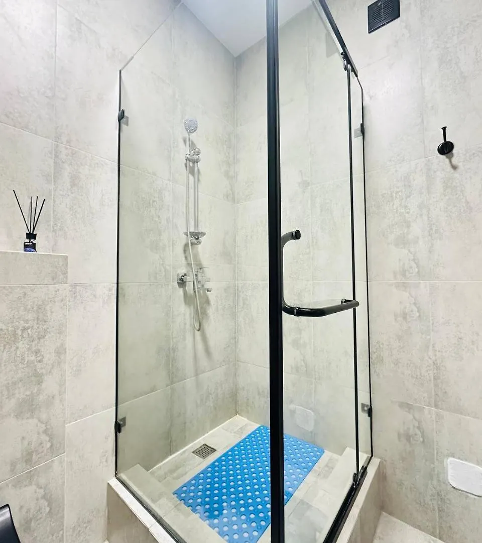 Алпамыс Лофт Стиль Apartment Nur-Sultan